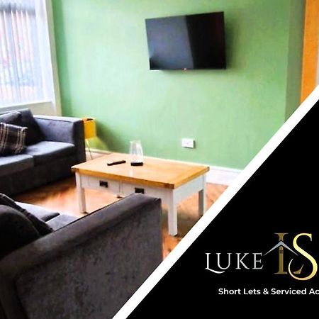 Luke Stays - Welbeck Road Newcastle upon Tyne Luaran gambar